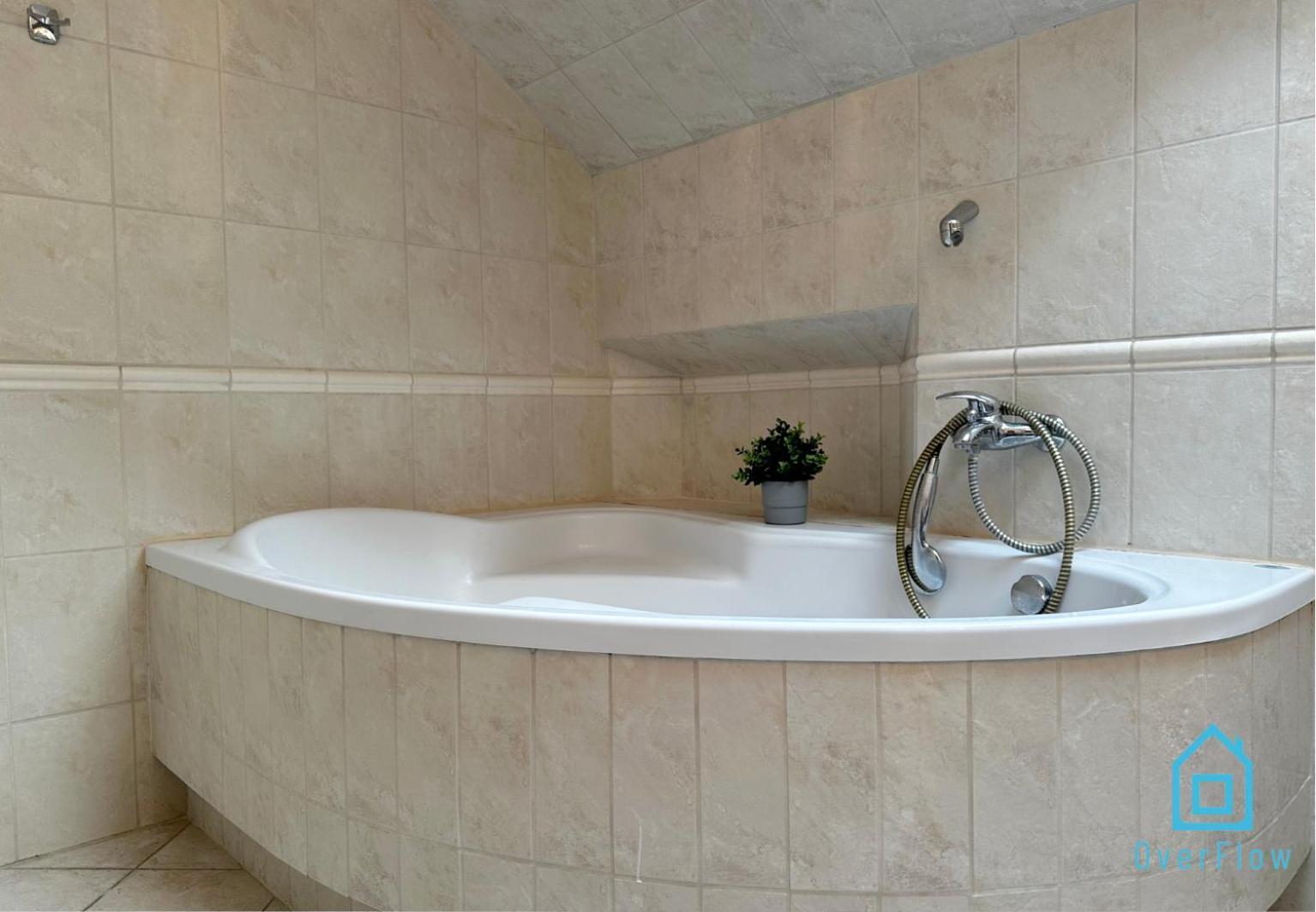 Purple Room - Charming Place, 15 Minutes To Gdansk Old Town & 5 Minutes To Seaside Extérieur photo
